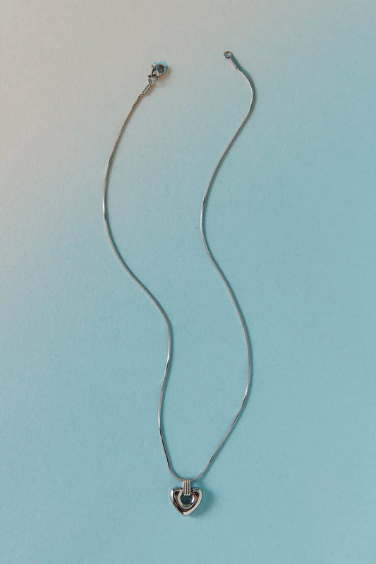 Waterproof Naomi Heart Pendant Necklace