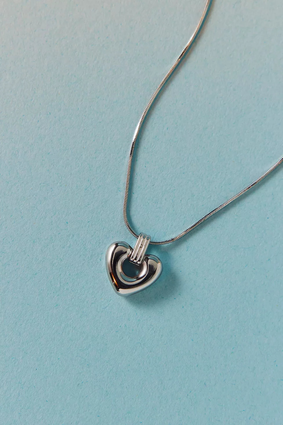 Waterproof Naomi Heart Pendant Necklace