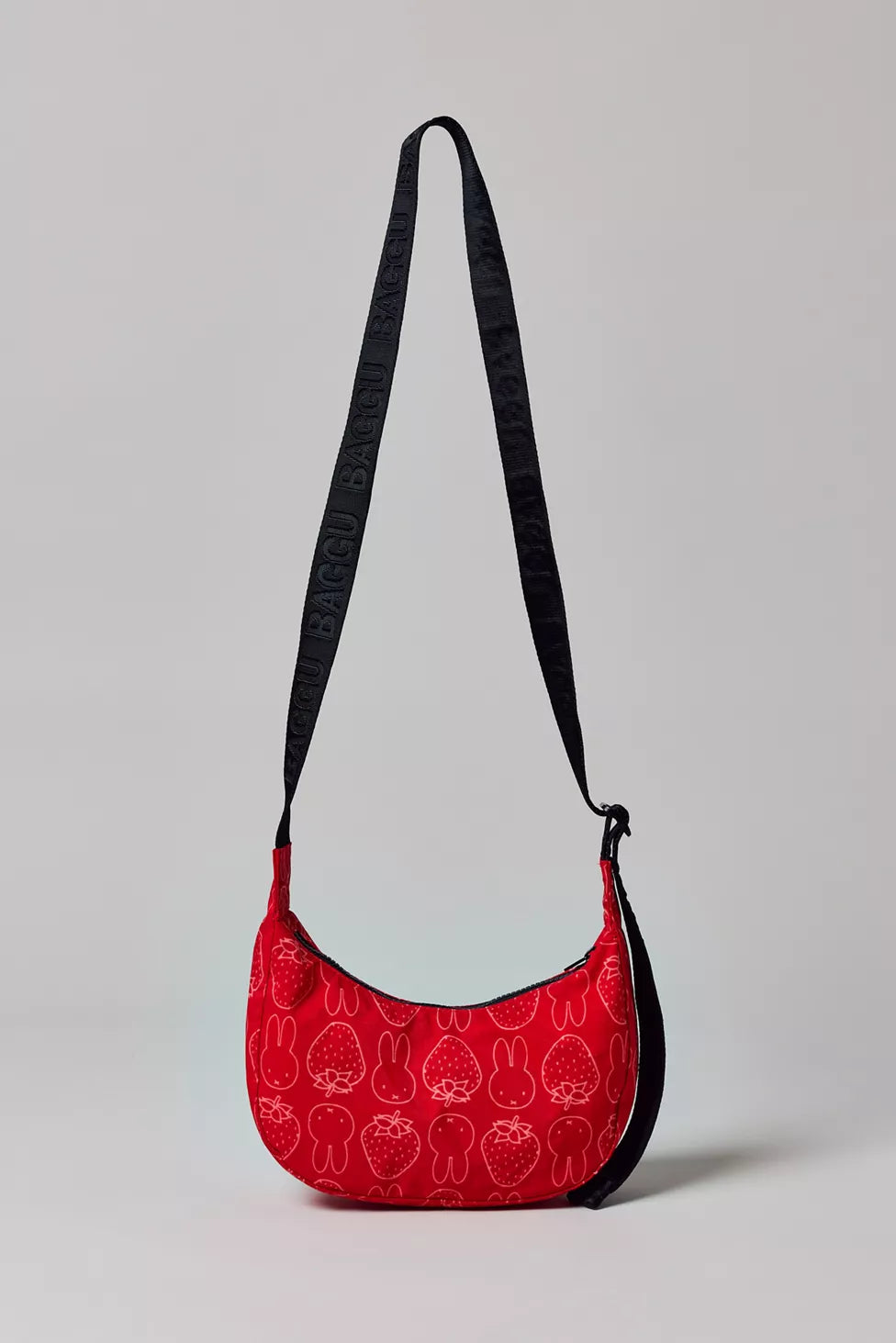 BAGGU & Miffy UO Exclusive Small Nylon Crescent Bag