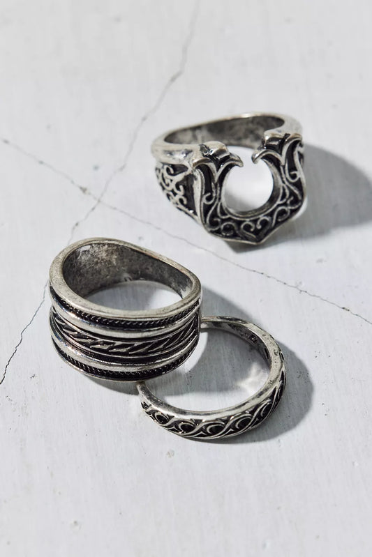 Horseshoe Ring Set